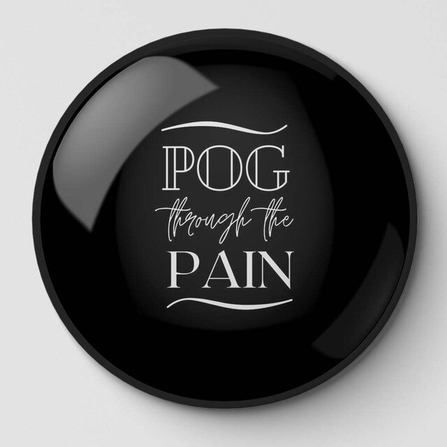 tommyinnit-pins-pog-through-the-pain-font-quote-pin